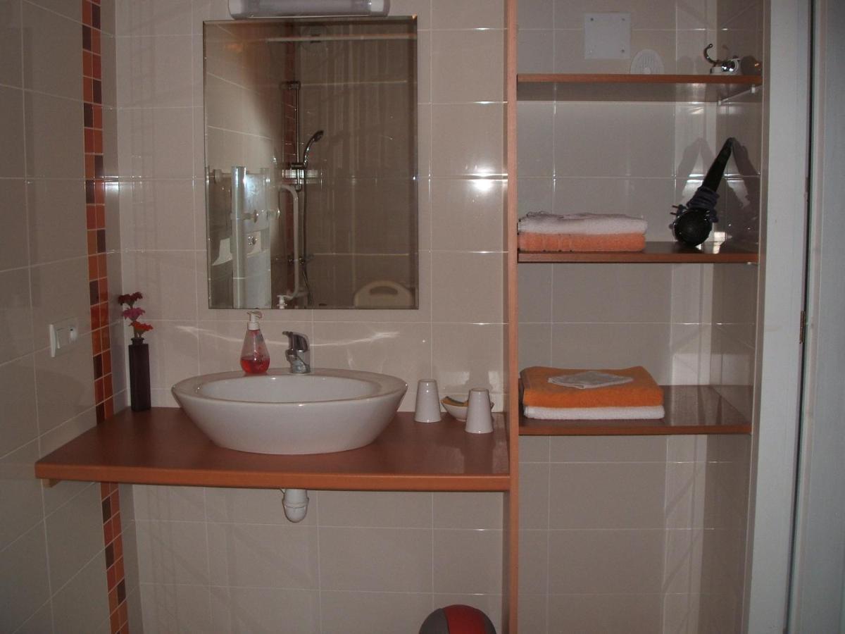 Chambres d'hôtes La Charrière Cheffois Extérieur photo