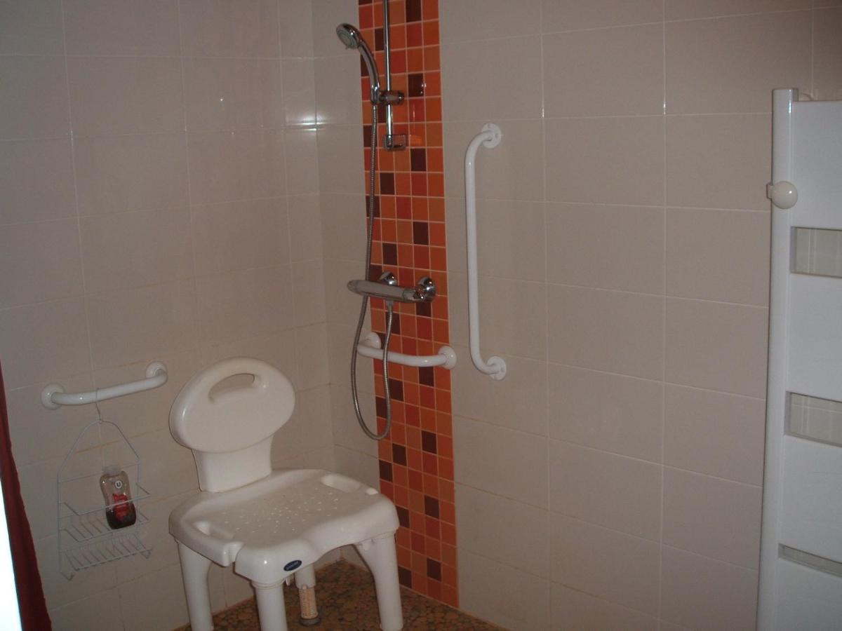 Chambres d'hôtes La Charrière Cheffois Extérieur photo