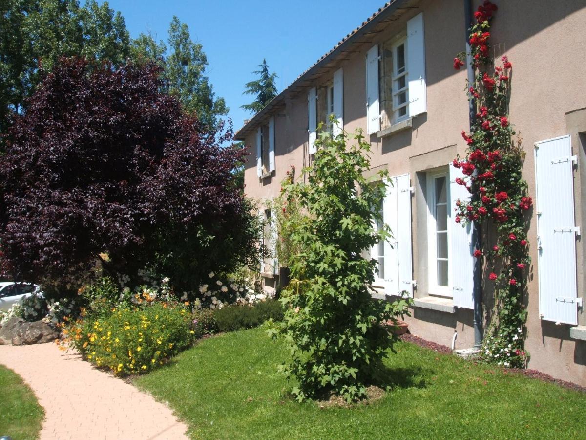 Chambres d'hôtes La Charrière Cheffois Extérieur photo