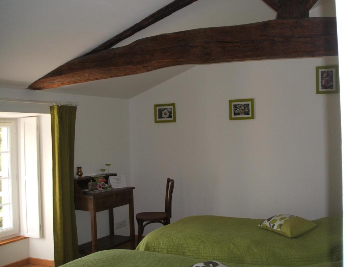 Chambres d'hôtes La Charrière Cheffois Extérieur photo